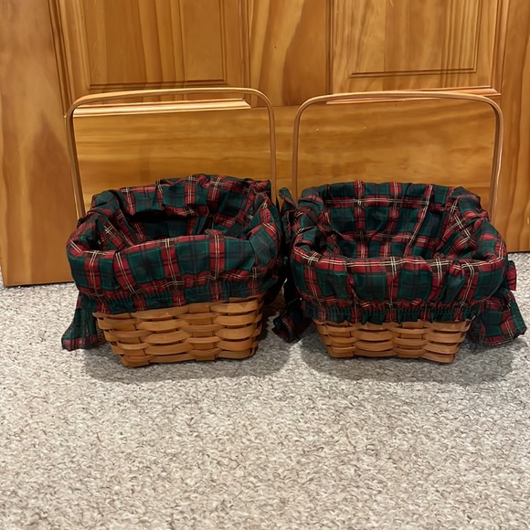 Country Woven Collection GRAND Basket with Removable Christmas Plaid Liners - Picture 5 of 12